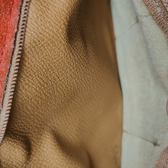 ♥️ VINTAGE ♥️ Dooney & Bourke All Weather Leather Equestrian Bag - Picture 11 of 16